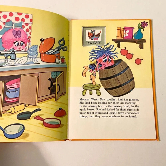 Vintage 1969 Upsy  Downsy Mother What Now And The Mixed Up Treasure Mattel Book - Picture 9 of 15